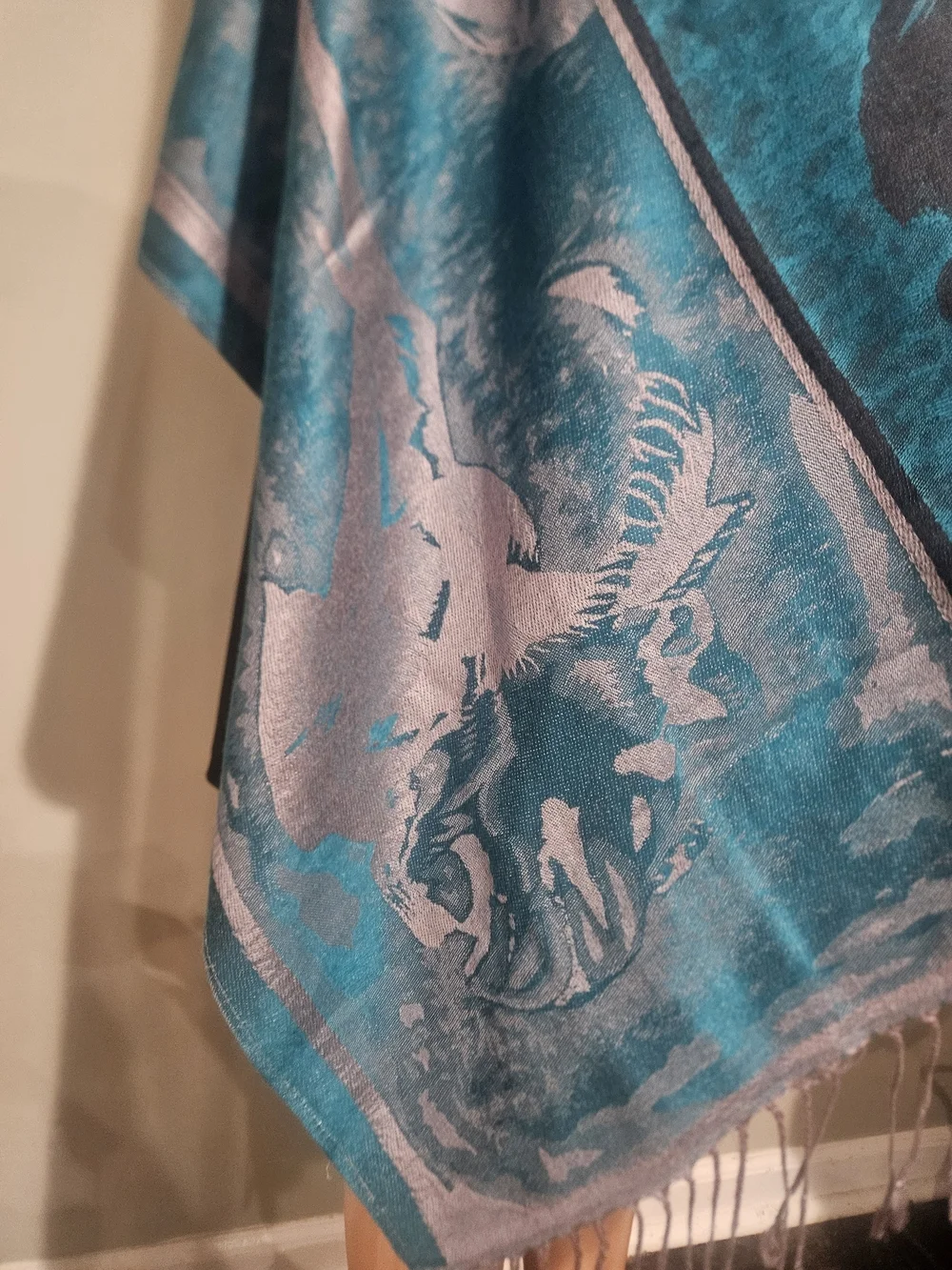 Vintage Ama Waterways Silk Feel Fringe Shawl Wrap Scarf Blue Abstract